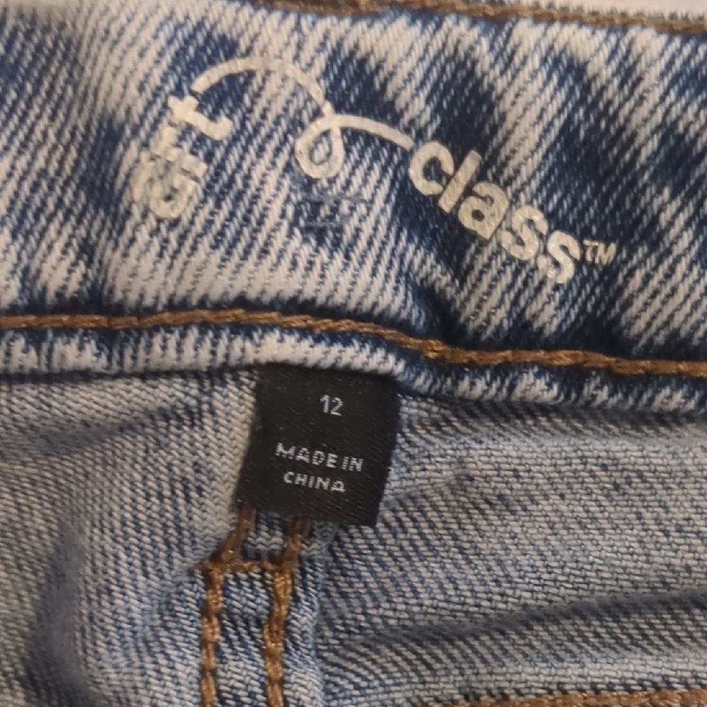 Light Blue Denim Jeans - Picture 2 of 3
